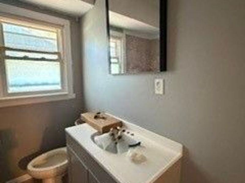 1718 Hamilton Street SW, Warren, OH 44485 Photo 5