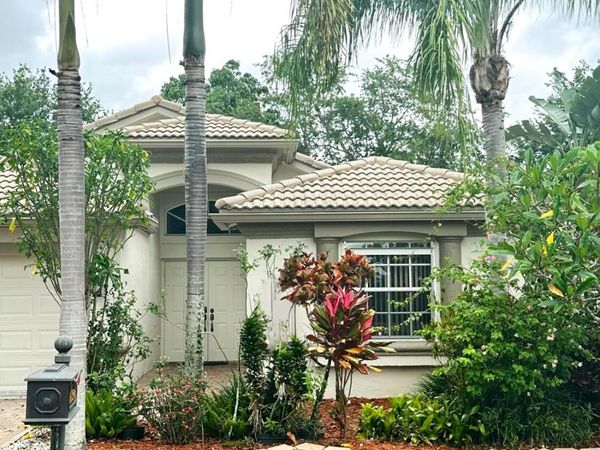 6256 Via Primo Street, Wellington, FL 33467