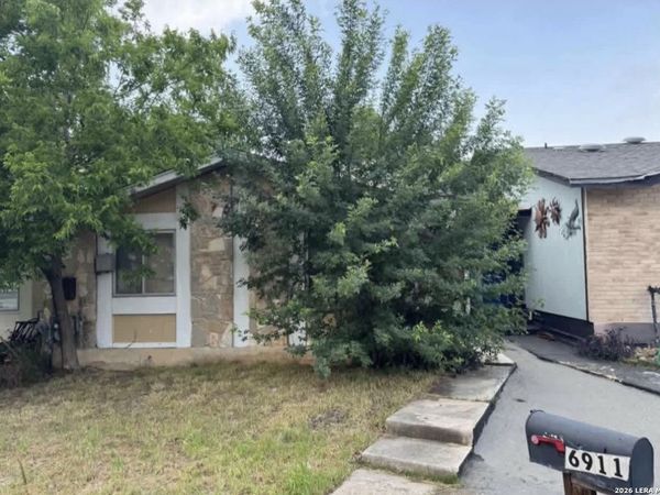 6911 NESTON DR, San Antonio, TX 78239
