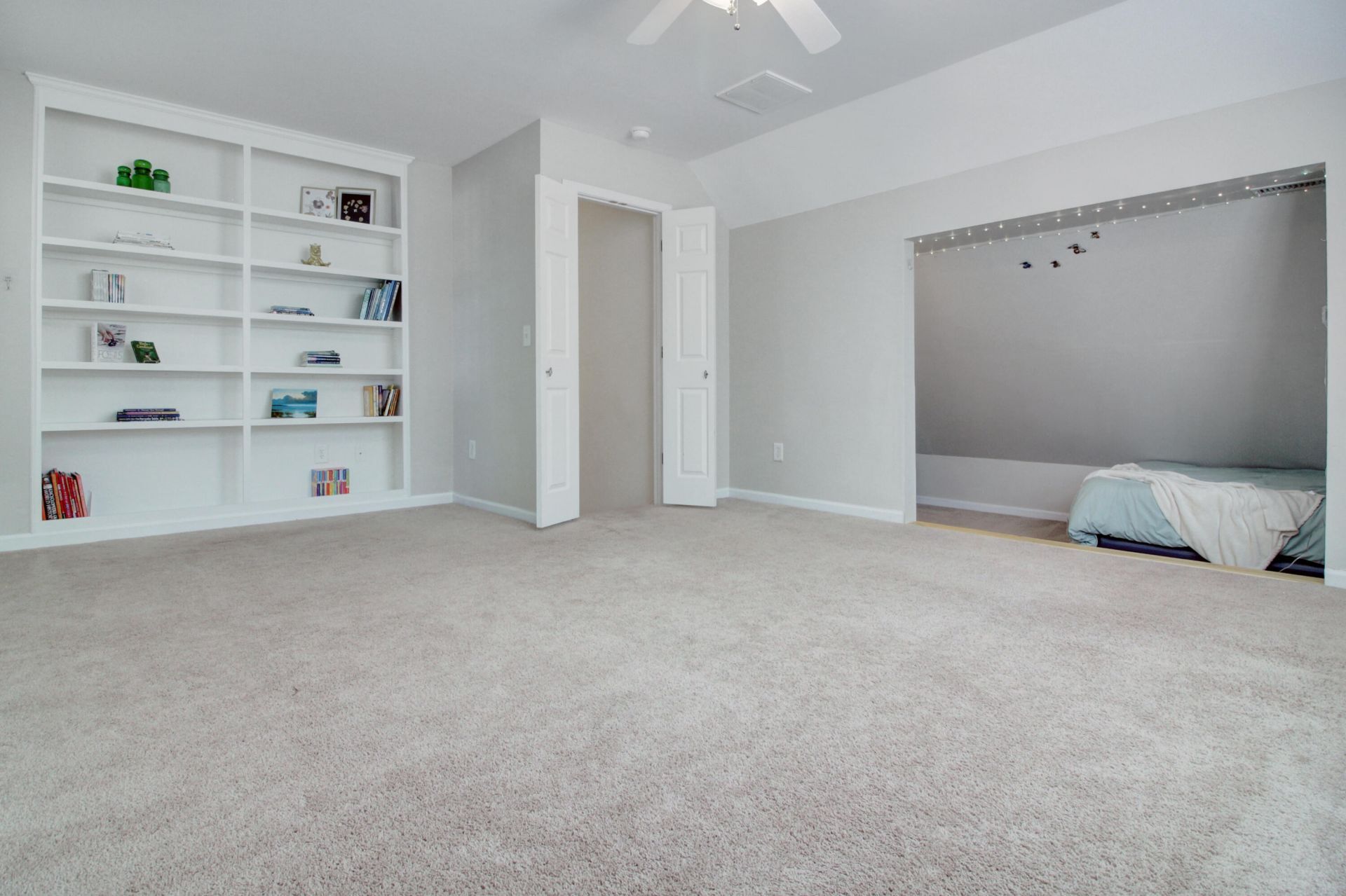 8636 Hickory Creek Lane Photo 20