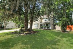 8636 Hickory Creek Lane photo 4