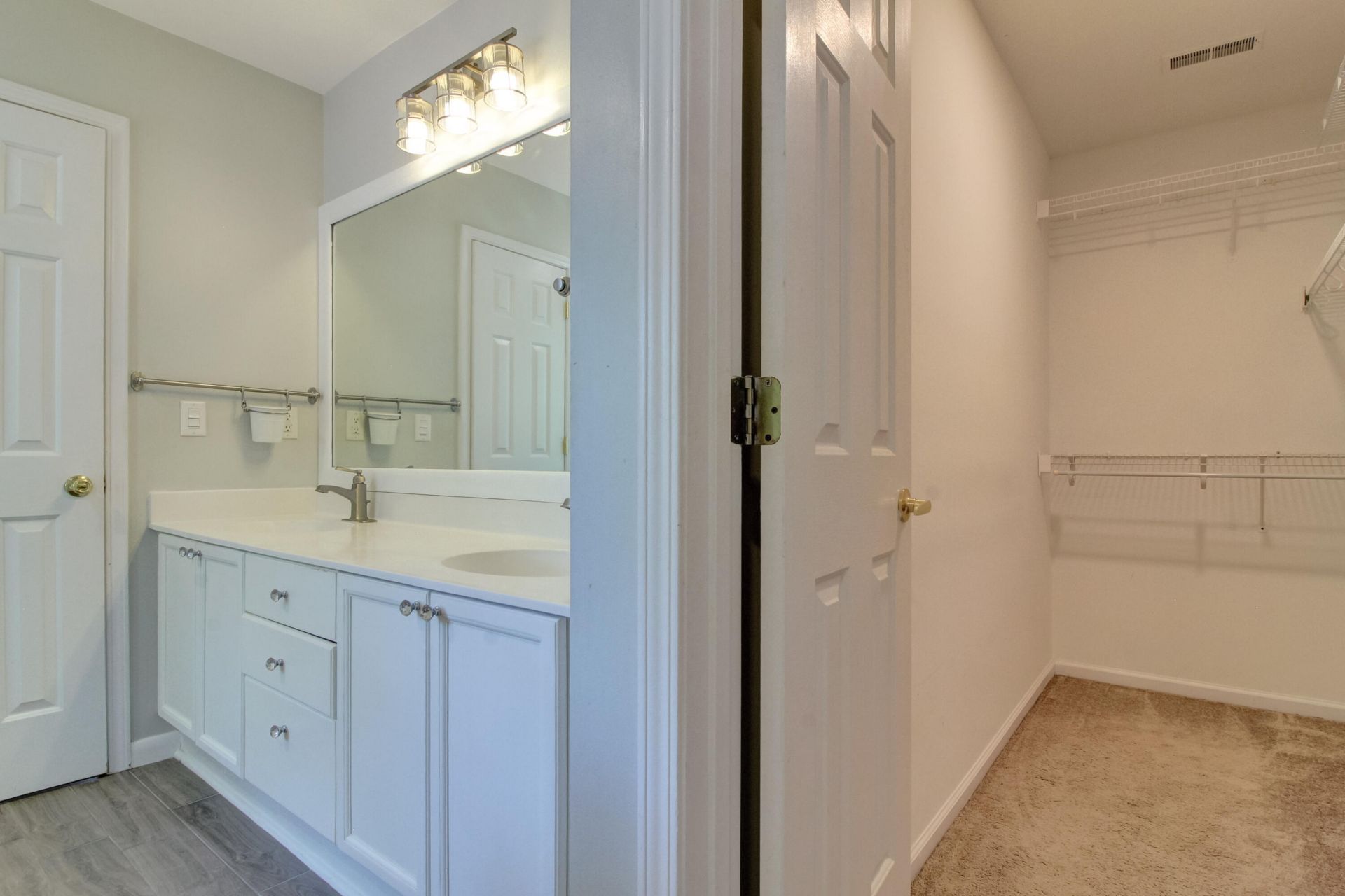 8636 Hickory Creek Lane Photo 35