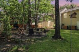 8636 Hickory Creek Lane photo 4