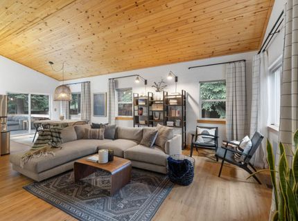 10384 Jeffrey Way, Truckee, CA 96161 Photo
