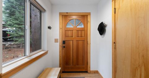 10384 Jeffrey Way, Truckee, CA 96161 Photo