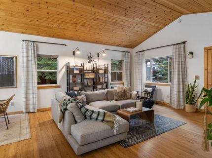 10384 Jeffrey Way, Truckee, CA 96161 Photo
