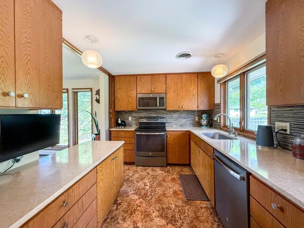 600 Toogood Court SW, Rochester, MN 55902