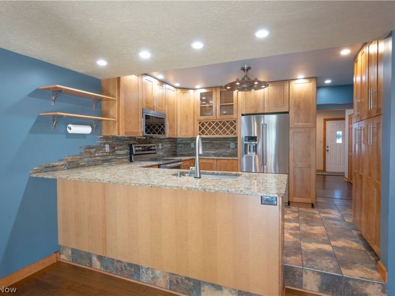 5307 Karen Isle Drive, Willoughby, OH 44094 Photo 10