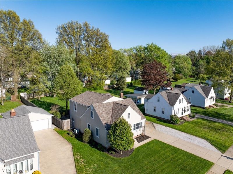 5307 Karen Isle Drive, Willoughby, OH 44094 Photo 2