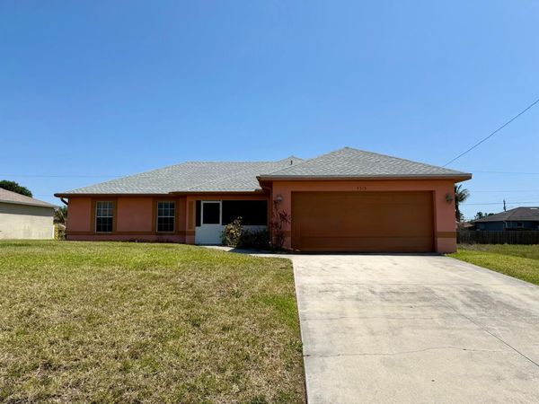4515 W 7th St Street W, Lehigh Acres, FL 33971