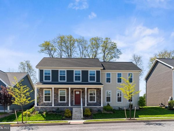 2425 HAWTHORNE DRIVE, HARRISBURG, PA 17110