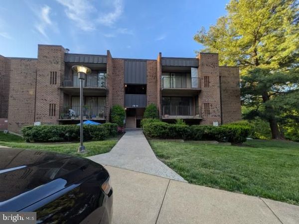 7811 DASSETT COURT , Unit 204, ANNANDALE, VA 22003