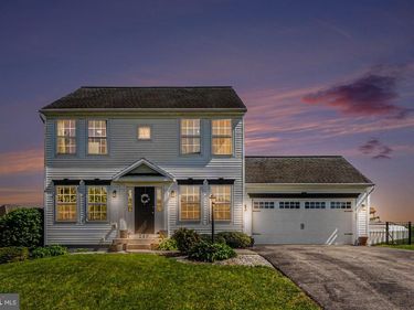 246 FORGEDALE DRIVE, CARLISLE, PA 17015
