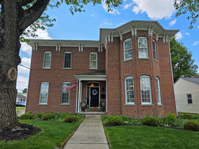 901 Madison Avenue, Lancaster, OH 43130 Photo 1