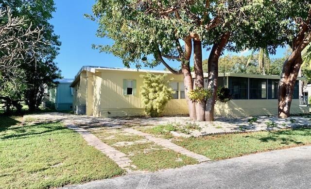 901 S Emerald Drive, Key Largo, FL 33037 Photo