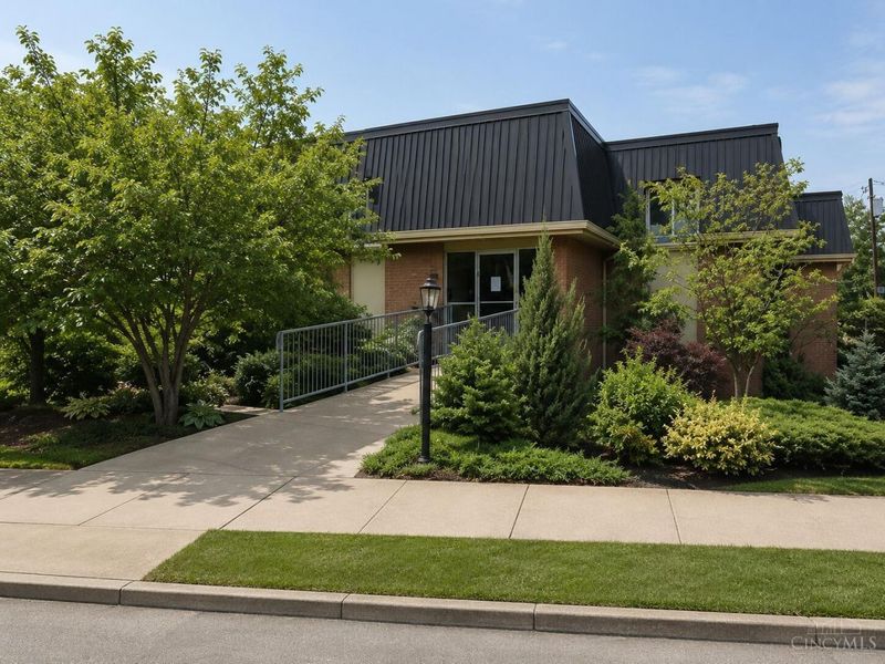 880 Rue De La Paix, Unit A5, Cincinnati, OH 45220 Photo 20