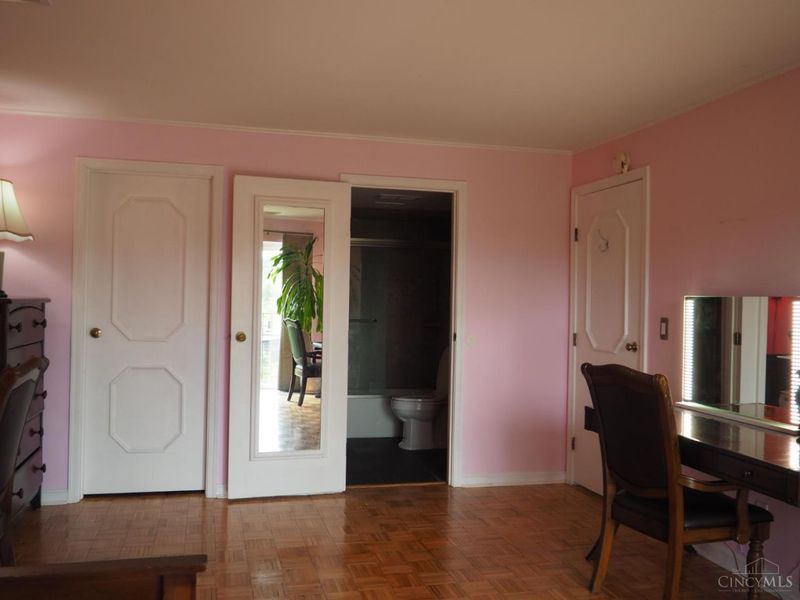 880 Rue De La Paix, Unit A5, Cincinnati, OH 45220 Photo 24