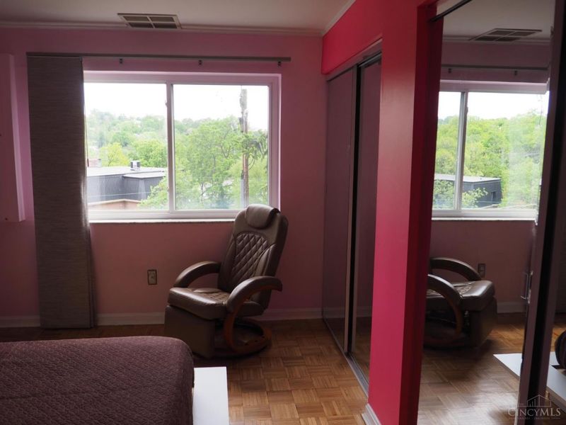 880 Rue De La Paix, Unit A5, Cincinnati, OH 45220 Photo 28