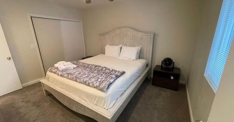 896 Lakeview Avenue, South Lake Tahoe, CA 96150 Photo