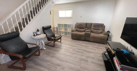 896 Lakeview Avenue, South Lake Tahoe, CA 96150 Photo