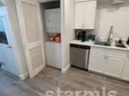 896 Lakeview Avenue, South Lake Tahoe, CA 96150 Photo