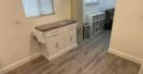 896 Lakeview Avenue, South Lake Tahoe, CA 96150 Photo