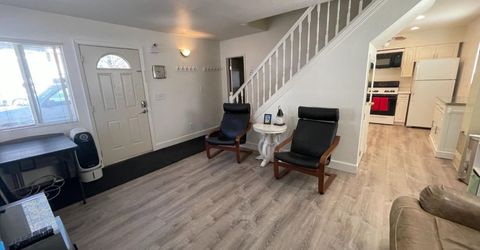 896 Lakeview Avenue, South Lake Tahoe, CA 96150 Photo