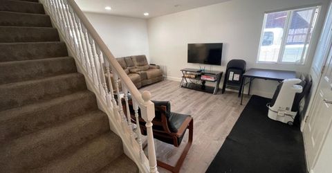 896 Lakeview Avenue, South Lake Tahoe, CA 96150 Photo