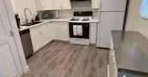 896 Lakeview Avenue, South Lake Tahoe, CA 96150 Photo