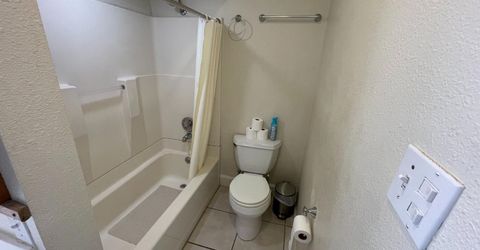 896 Lakeview Avenue, South Lake Tahoe, CA 96150 Photo