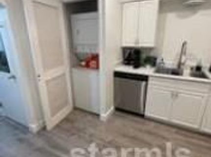 896 Lakeview Avenue, South Lake Tahoe, CA 96150 Photo