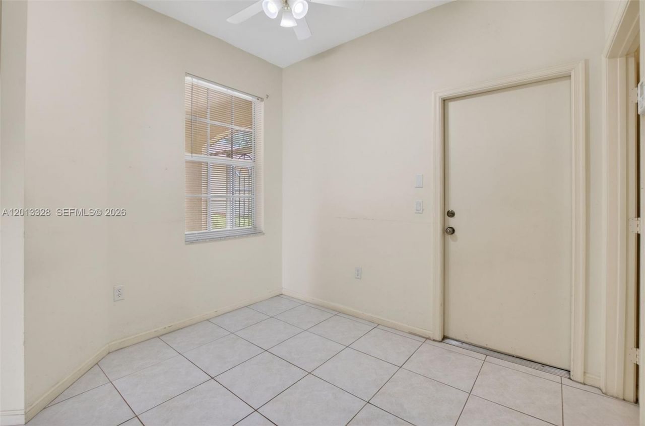 12474 Crystal Pointe Dr , Unit 101, Boynton Beach, FL 33437 Photo