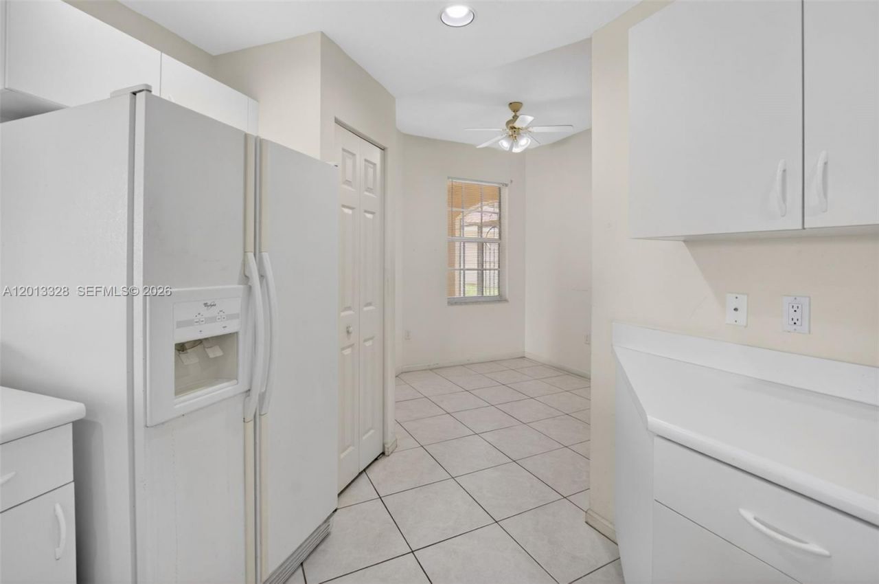 12474 Crystal Pointe Dr , Unit 101, Boynton Beach, FL 33437 Photo