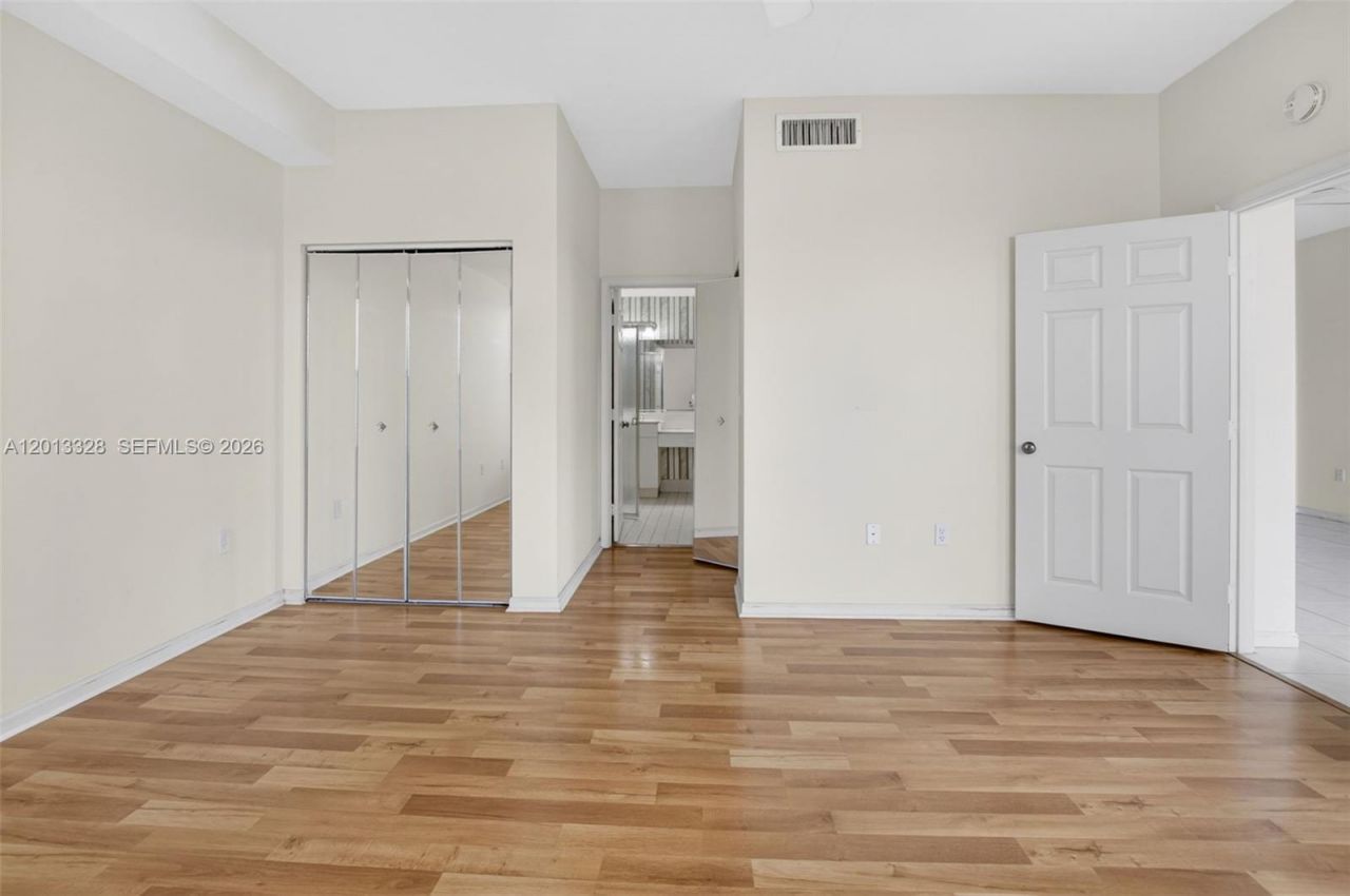 12474 Crystal Pointe Dr , Unit 101, Boynton Beach, FL 33437 Photo