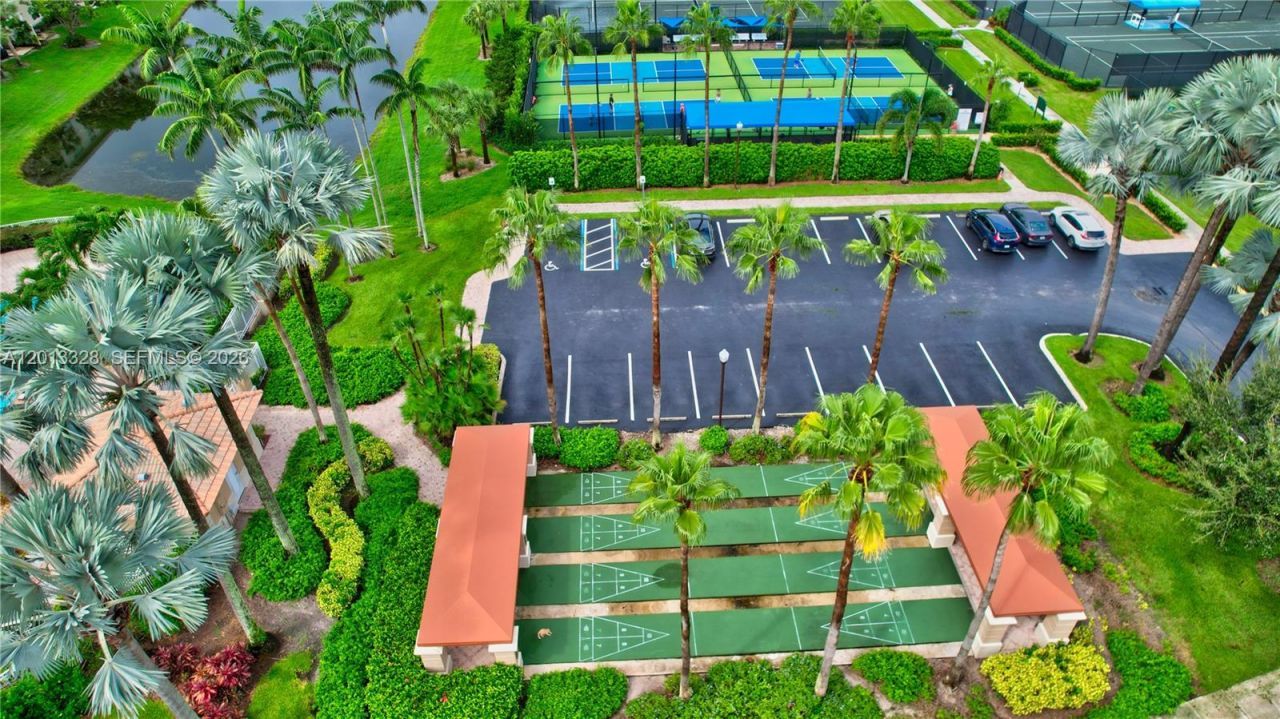 12474 Crystal Pointe Dr , Unit 101, Boynton Beach, FL 33437 Photo