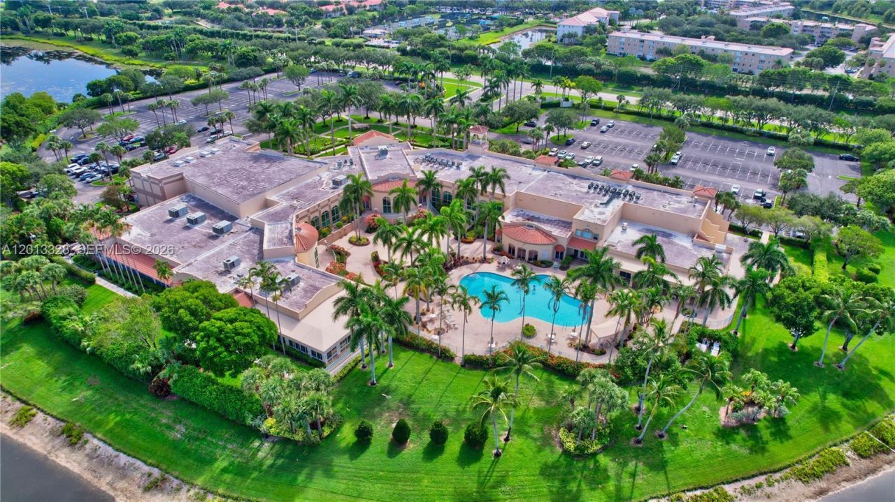12474 Crystal Pointe Dr , Unit 101, Boynton Beach, FL 33437 Photo