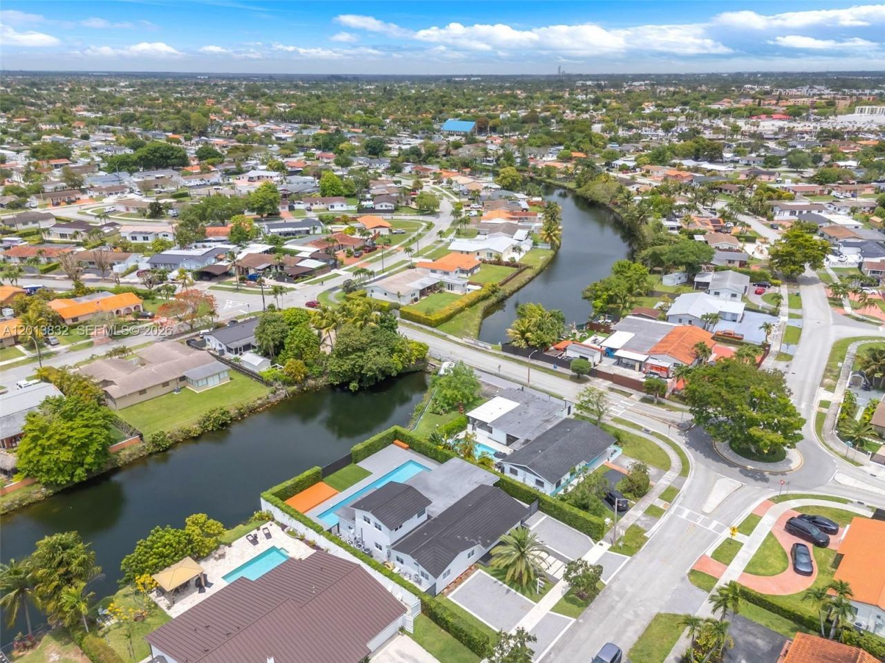 3112 Village Green Dr , Miami, FL 33175 Photo