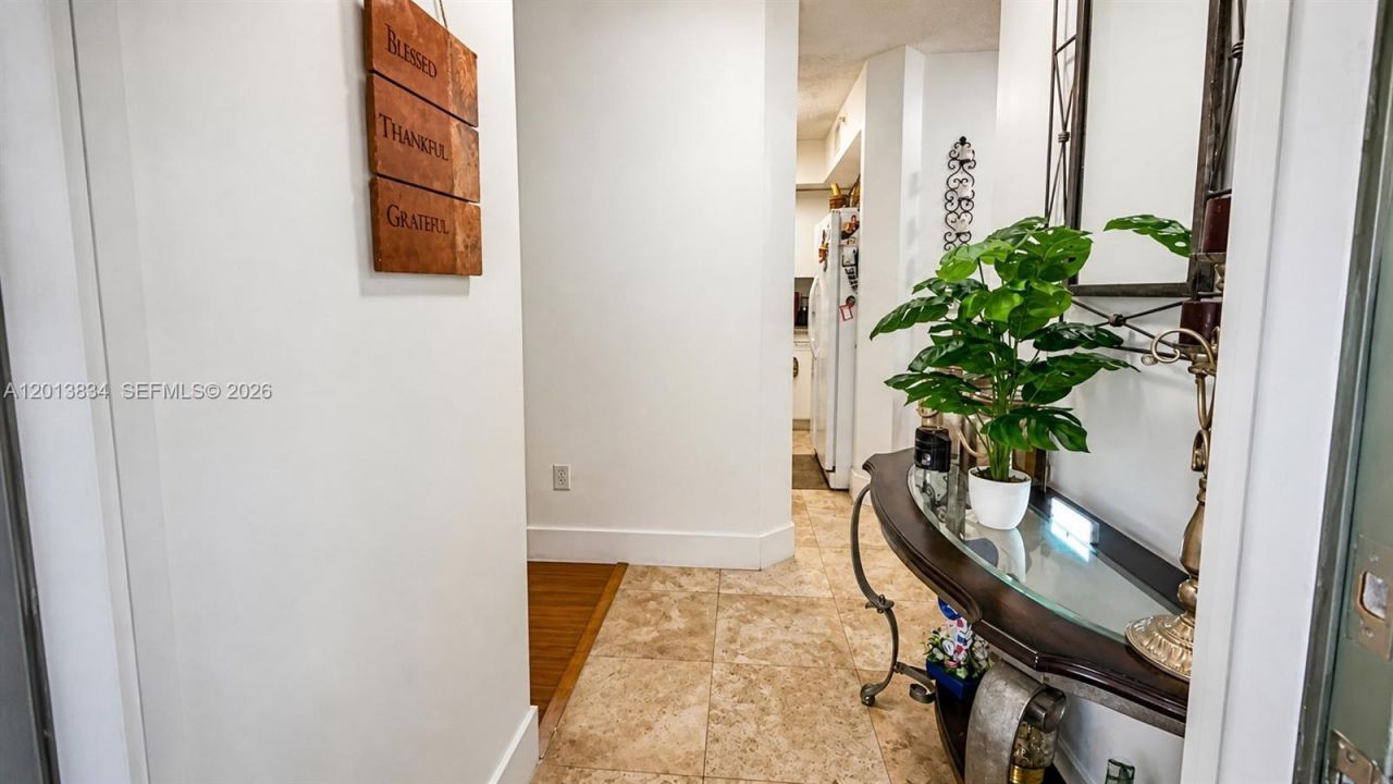 460 S Park Rd , Unit 6-109, Hollywood, FL 33021 Photo
