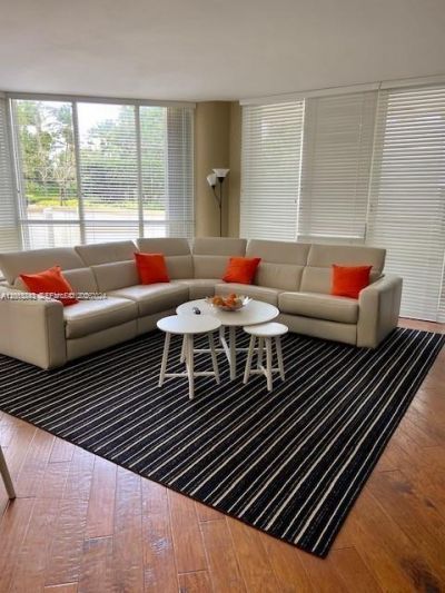 21150 Point Pl , Unit 405, Aventura, FL 33180 Photo
