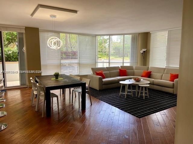 21150 Point Pl , Unit 405, Aventura, FL 33180 Photo