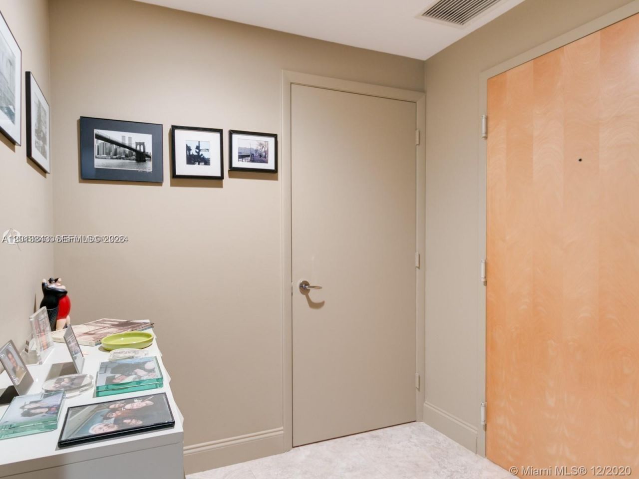 21150 Point Pl , Unit 405, Aventura, FL 33180 Photo