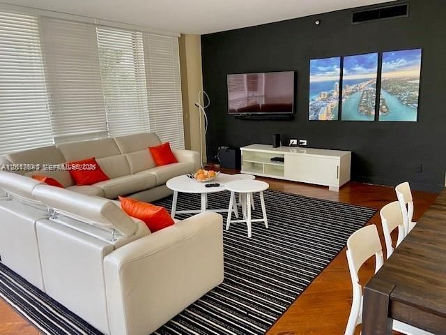 21150 Point Pl , Unit 405, Aventura, FL 33180 Photo
