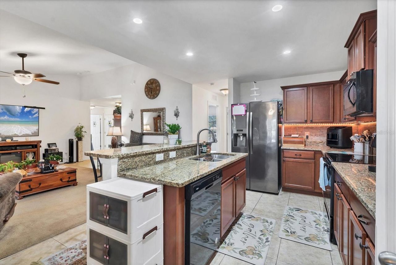 1826 SW Trafalgar Parkway , Cape Coral, FL 33991 Photo