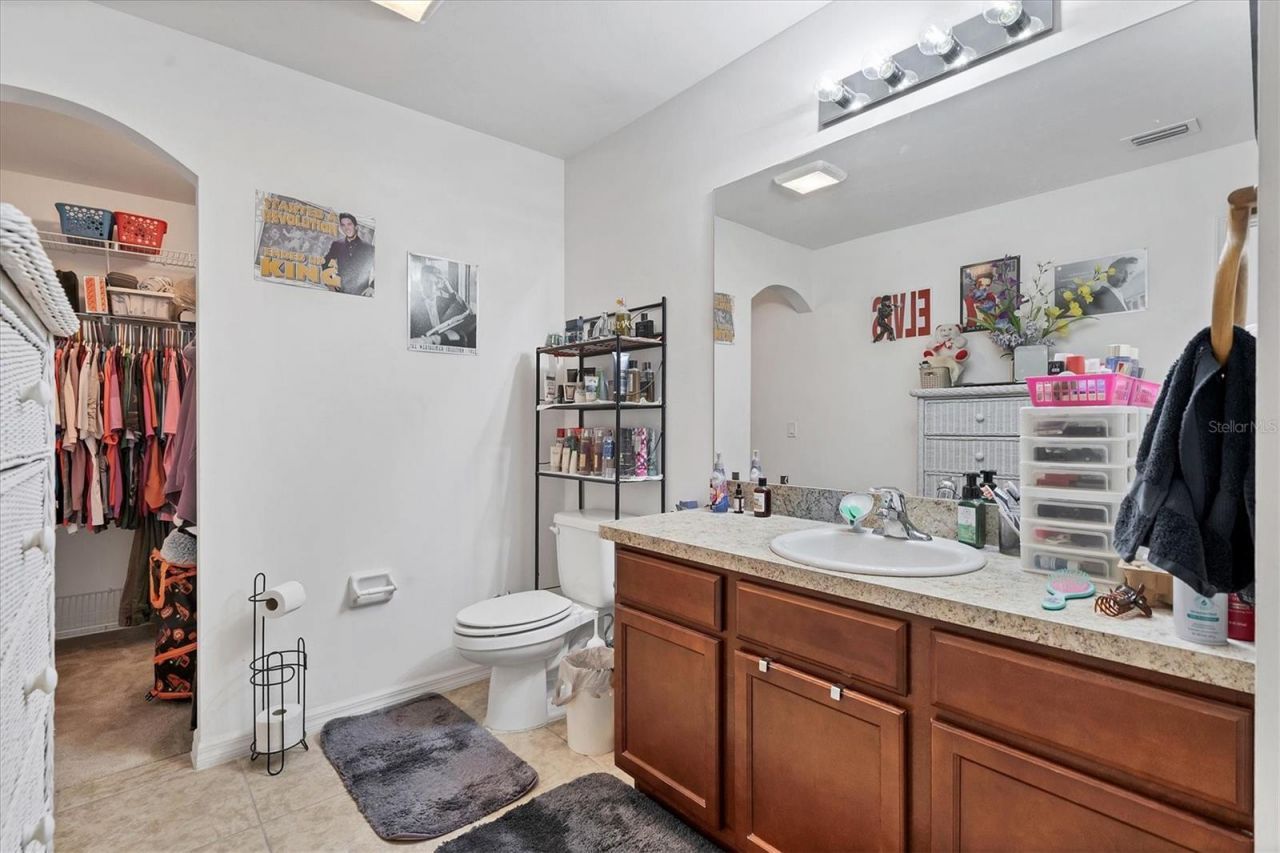 1826 SW Trafalgar Parkway , Cape Coral, FL 33991 Photo
