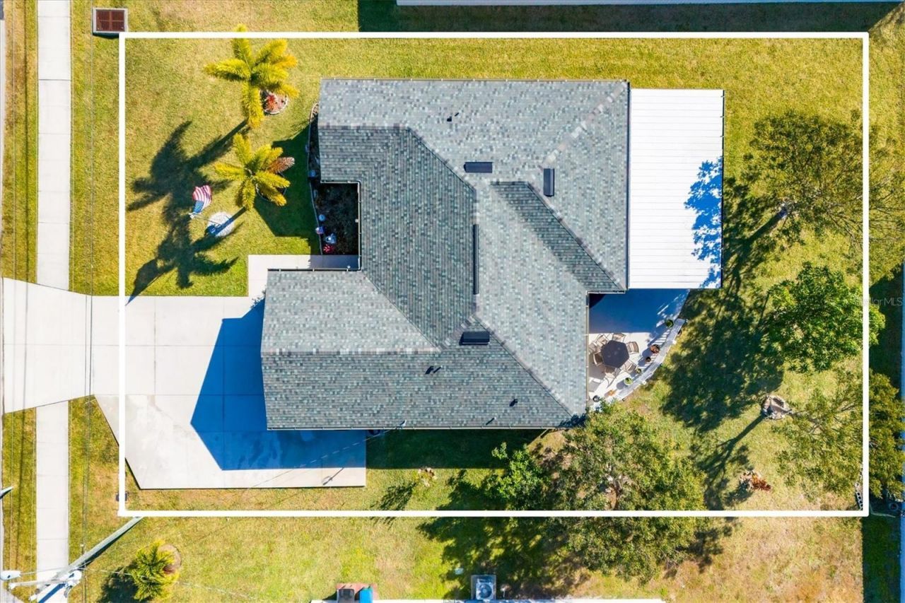 1826 SW Trafalgar Parkway , Cape Coral, FL 33991 Photo