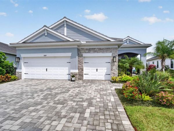 10269 CANAVERAL CIRCLE , SARASOTA, FL 34241