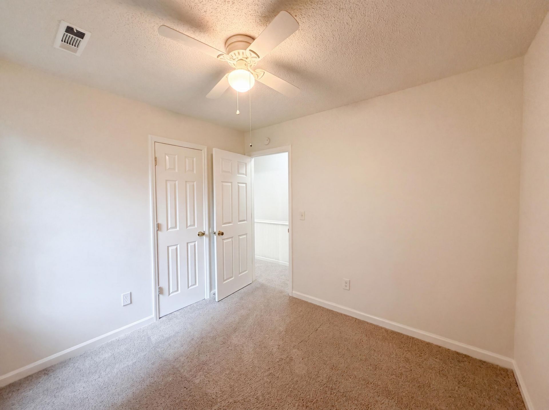 422 Allen Court Photo 10