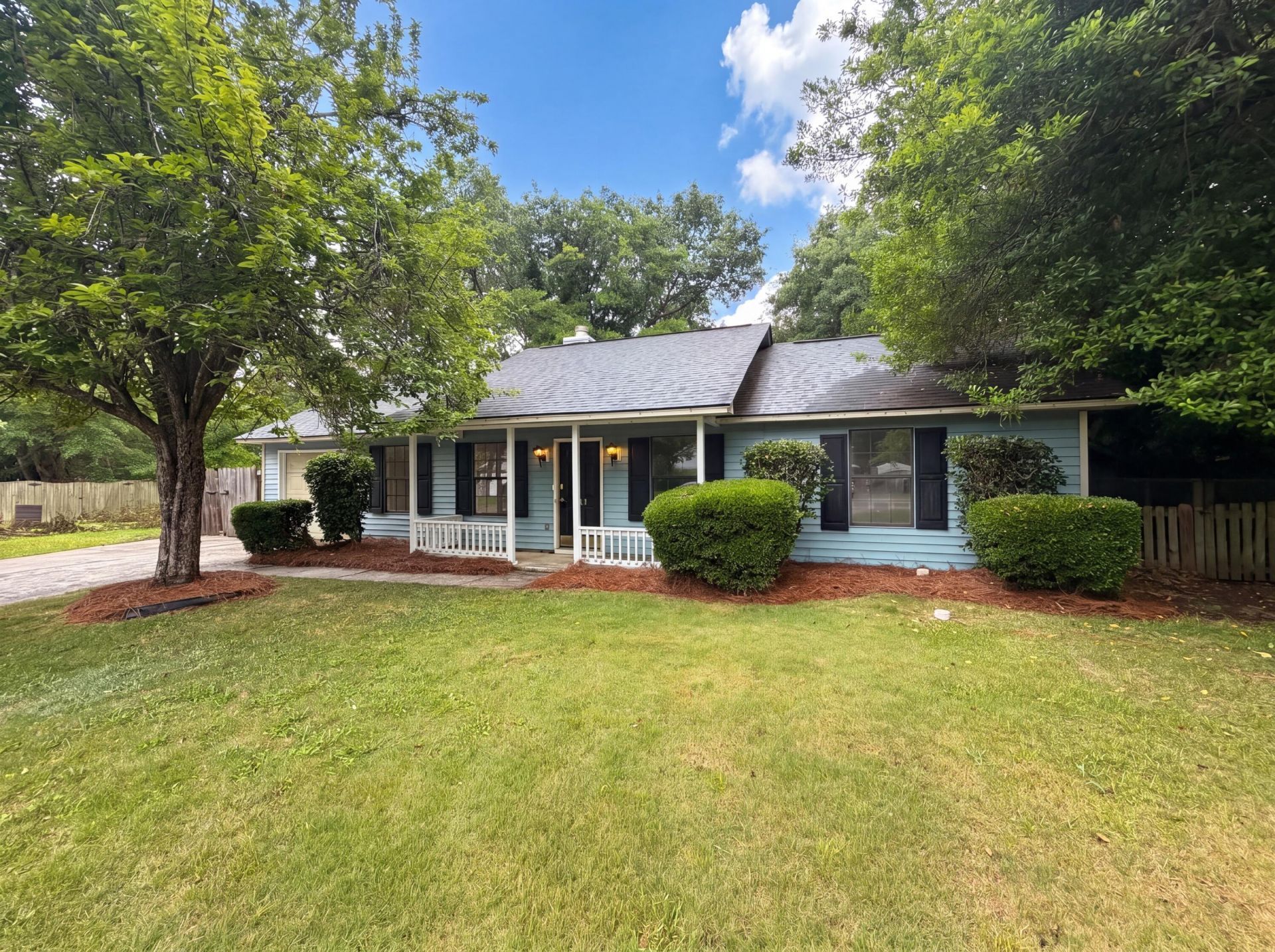 422 Allen Court Photo 17