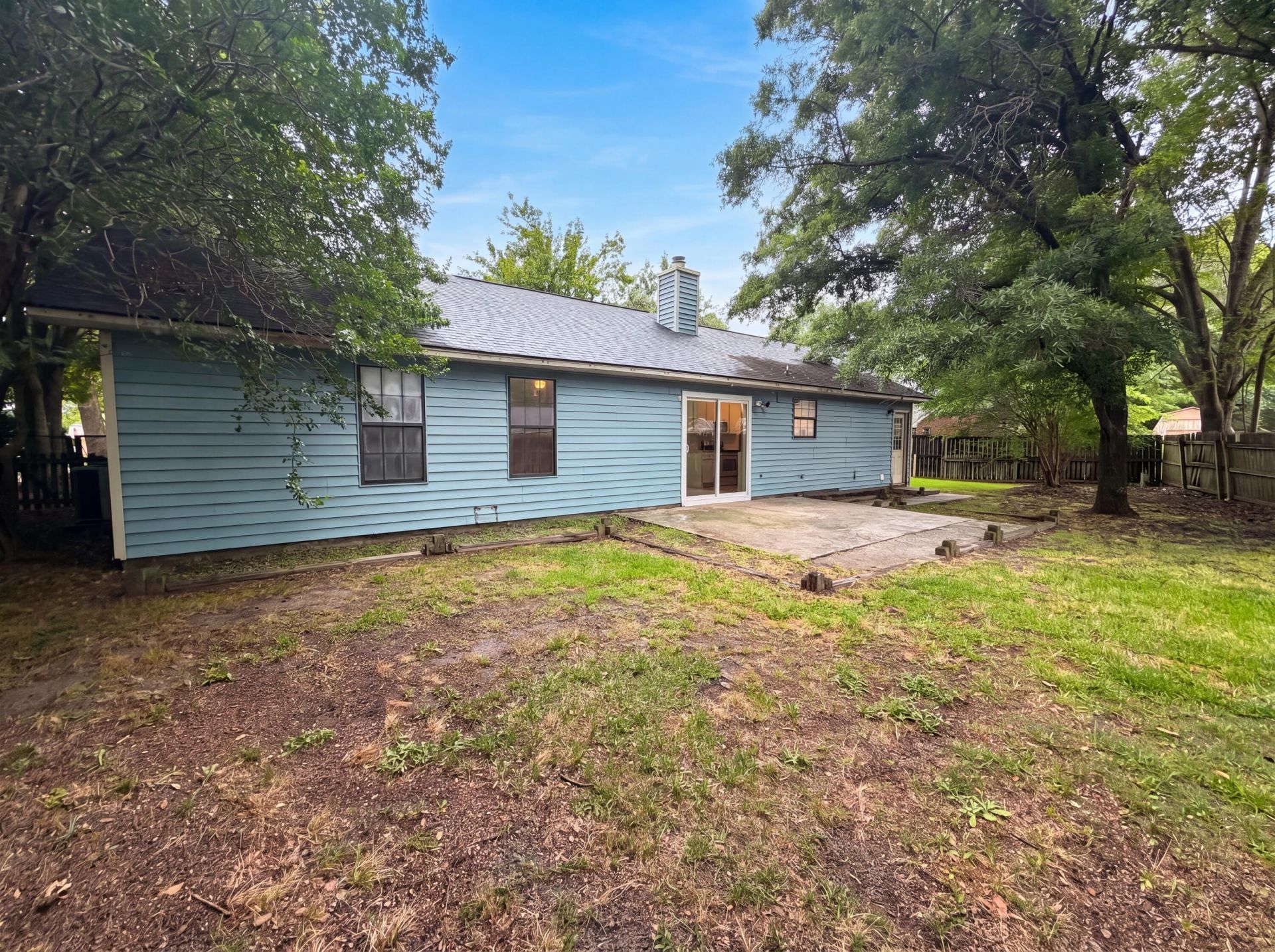 422 Allen Court Photo 5