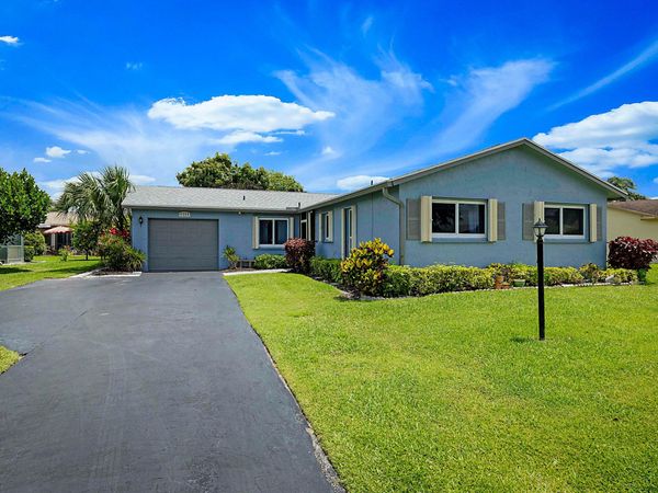 6309 Summer Sky Lane, Greenacres, FL 33463